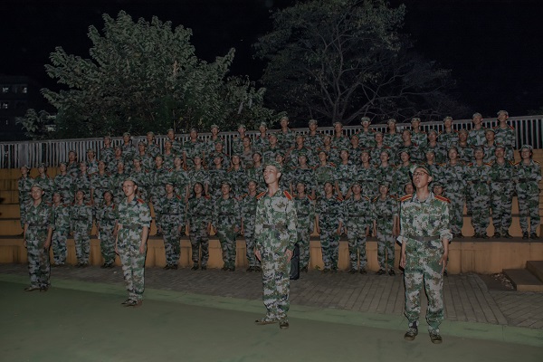 dbfd74d4f0ed4781ad6911752185d8ff.jpg 合唱团合唱.jpg