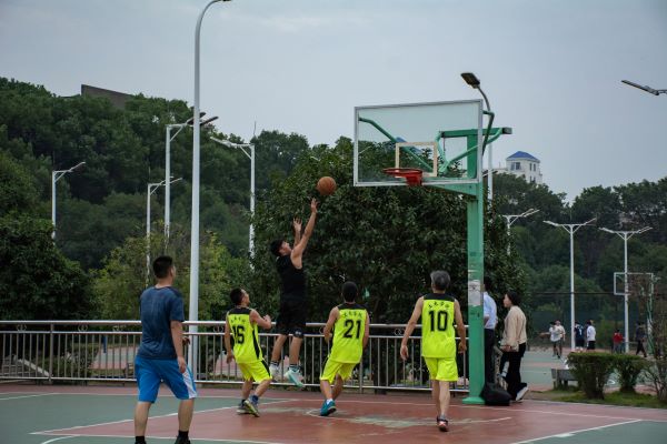 cbeb44f1370447348615d66f32809baa.jpg