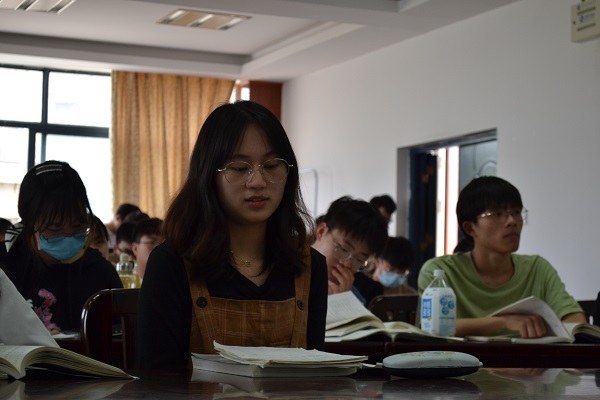 6ee5a742dacd4a9cbcf8365ae17fc4ec.jpg